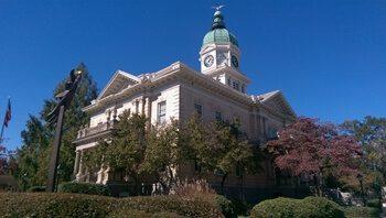 Athens Georgia City Hall where Administrative License Suspension hearings are held. This is about 300 yards from the Athens-Clarke County Courthouse on East Washington Street.